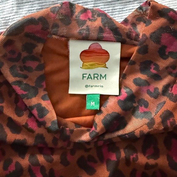 SOLD Farm Rio Leopard Mesh Top - Picture 6 of 9